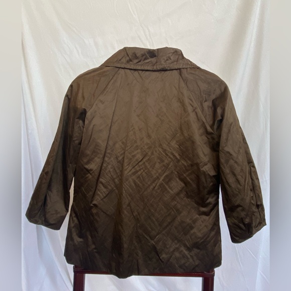 Chico’s Black Walnut/Brown Texture Shine Erika 3/4 Sleeve Snap Closure Jacket - Picture 4 of 15